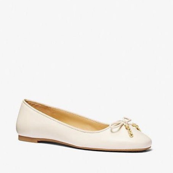 NWT Michael Kors Light Cream w/Gold Hardware Ballets Flats, Size 5 - Picture 1 of 2